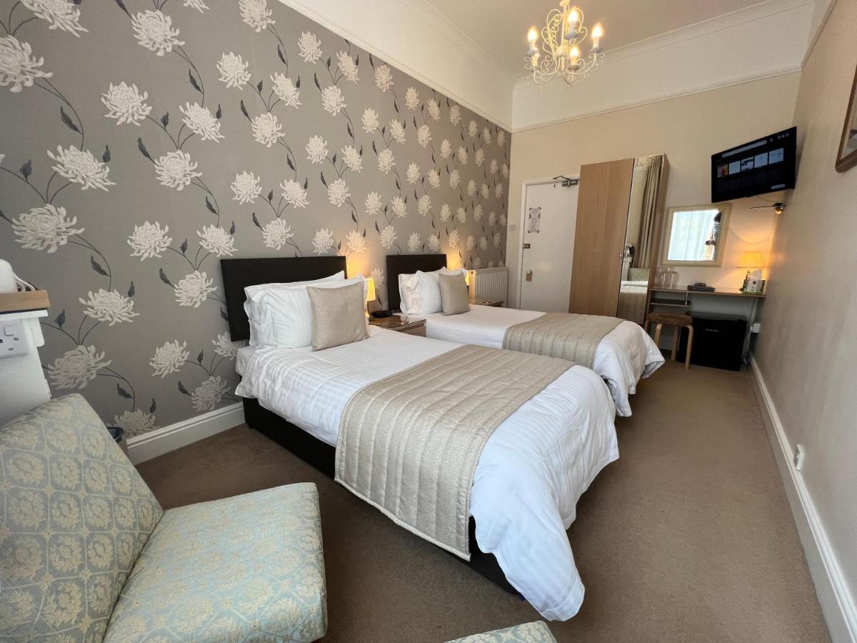 Birkdale Guest House Shanklin Esterno foto