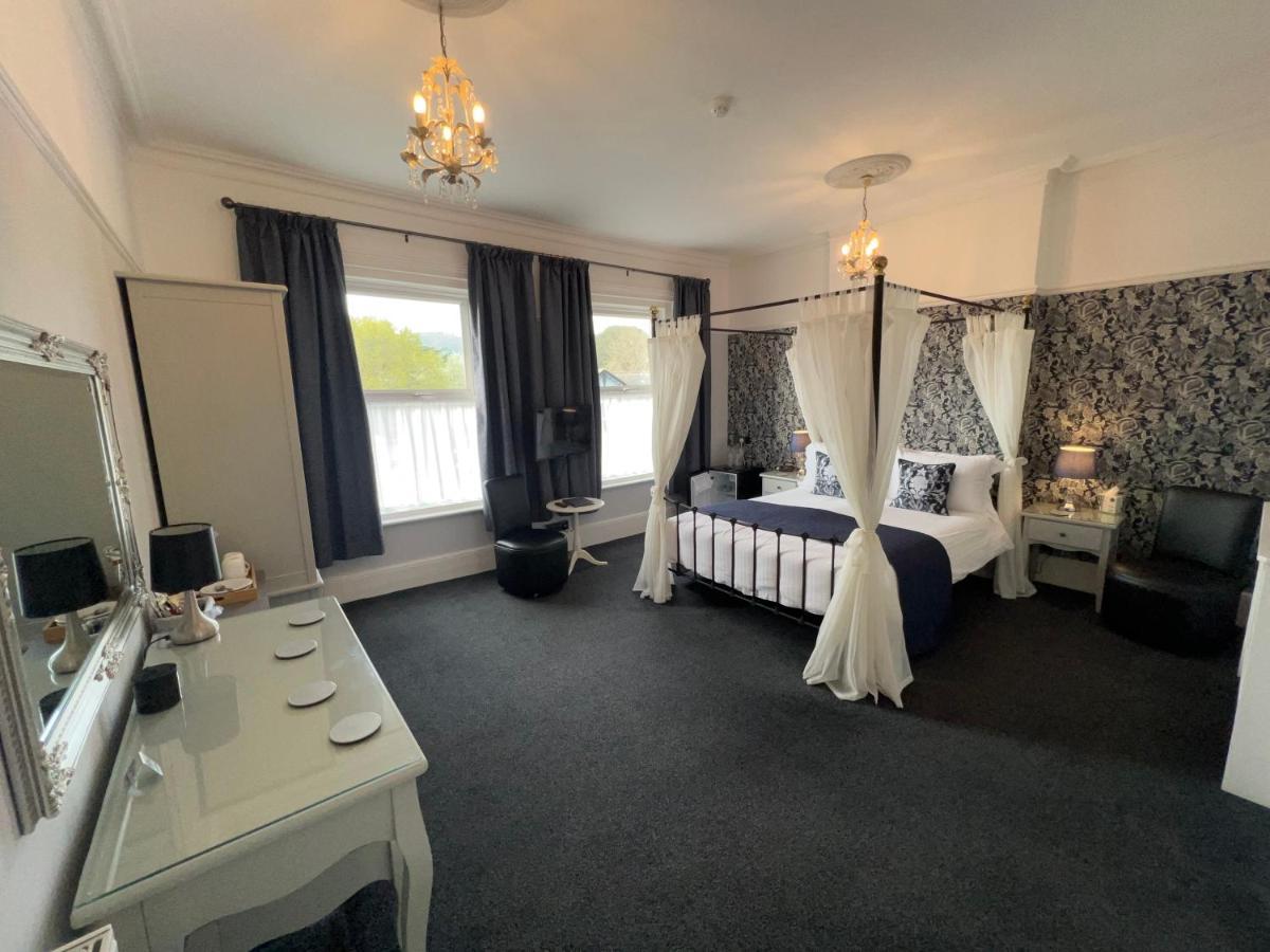 Birkdale Guest House Shanklin Esterno foto