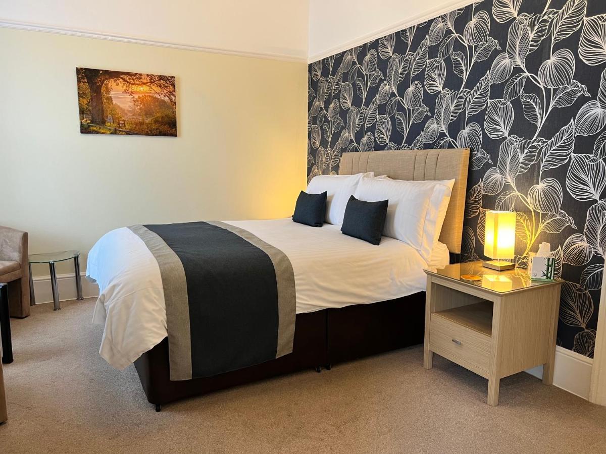 Birkdale Guest House Shanklin Esterno foto