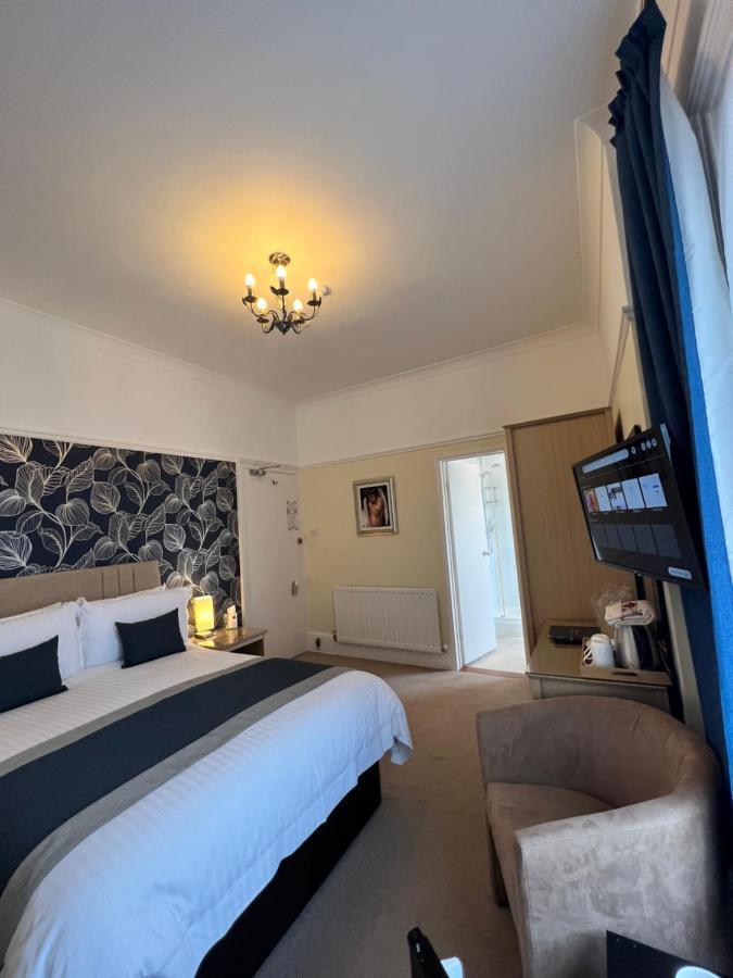 Birkdale Guest House Shanklin Esterno foto