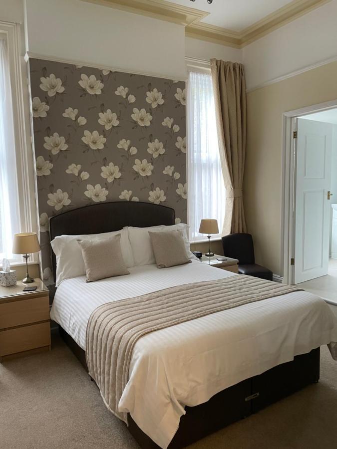 Birkdale Guest House Shanklin Esterno foto